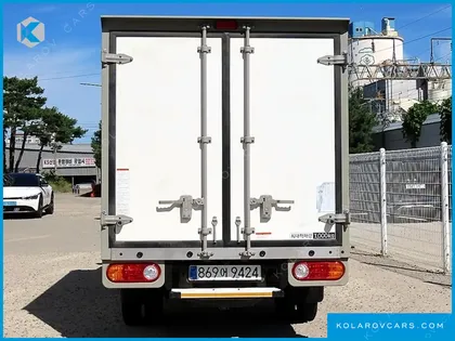 HYUNDAI PORTER II SUPER CABIN LPG