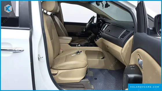 KIA CARNIVAL 9-SEATER PRESTIGE