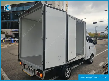 HYUNDAI PORTER II SUPER CABIN LPG