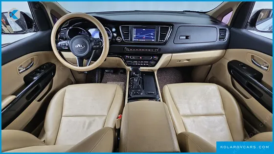 KIA CARNIVAL 9-SEATER PRESTIGE