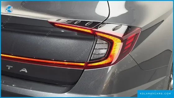 HYUNDAI SONATA 2.0