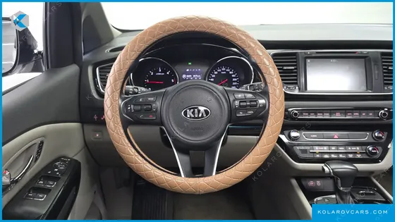 KIA CARNIVAL 9-SEATER NOBLESSE
