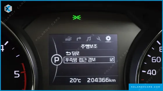 KIA CARNIVAL 9-SEATER NOBLESSE