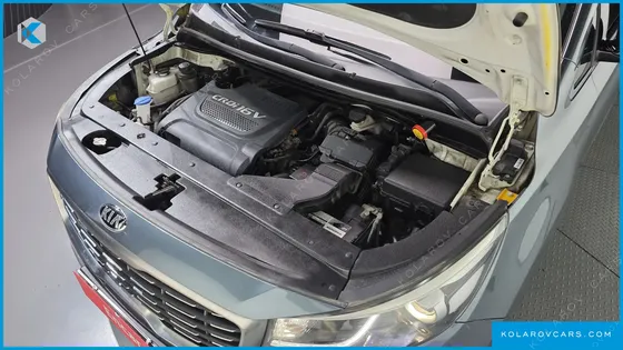 KIA CARNIVAL 11-SEATER NOBLESSE