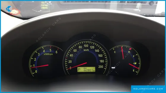 KIA CARNIVAL GLX