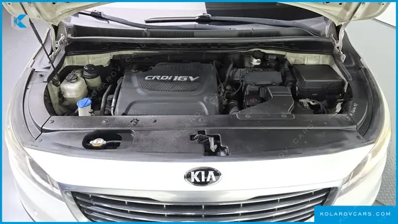 KIA CARNIVAL 9-SEATER NOBLESSE