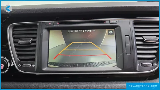 KIA CARNIVAL 9-SEATER NOBLESSE