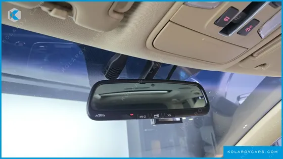 KIA CARNIVAL 9-SEATER NOBLESSE