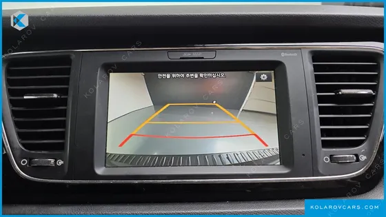 KIA CARNIVAL 7-SEATER LIMOUSINE