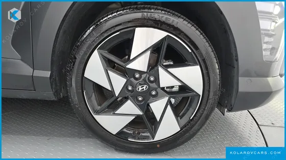 HYUNDAI KONA GASOLINE 2.0 2WD