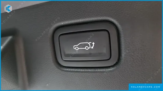 HYUNDAI KONA GASOLINE 2.0 2WD