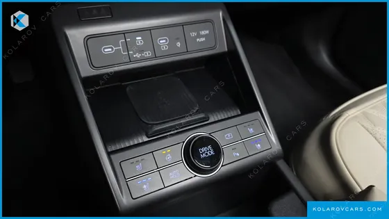 HYUNDAI KONA GASOLINE 2.0 2WD
