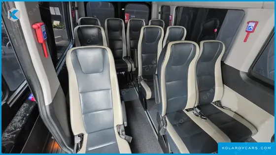 HYUNDAI SOLATI 15-SEATER