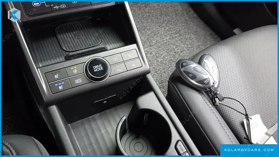 HYUNDAI KONA GASOLINE 1.6 TURBO 2WD
