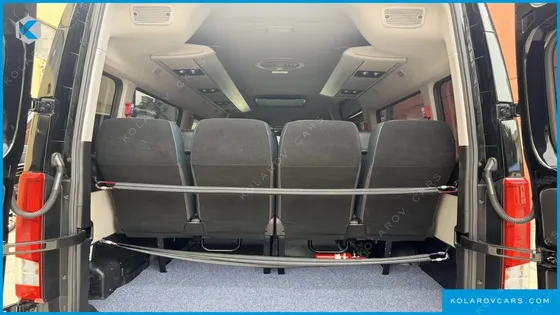HYUNDAI SOLATI 15-SEATER