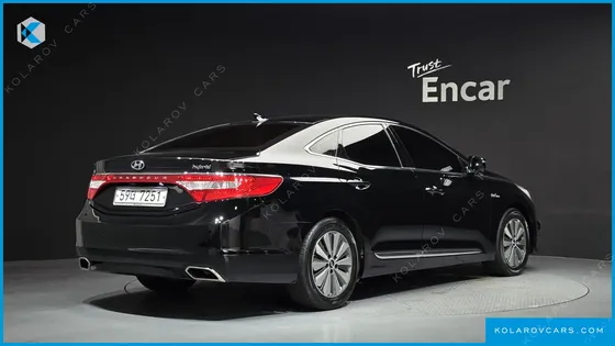 HYUNDAI GRANDEUR PREMIUM COLLECTION