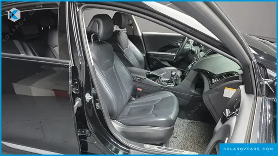 HYUNDAI GRANDEUR PREMIUM COLLECTION