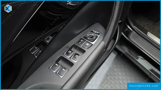 HYUNDAI GRANDEUR PREMIUM COLLECTION