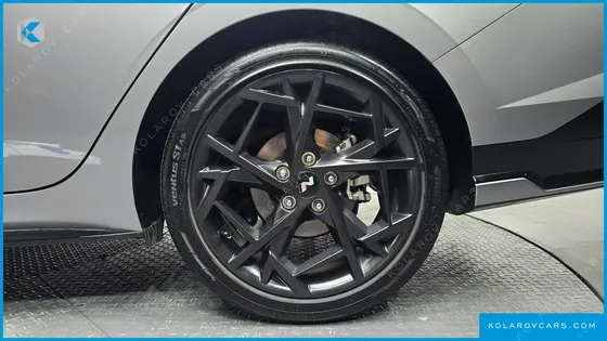 HYUNDAI ELANTRA (AVANTE) INSPIRATION N LINE