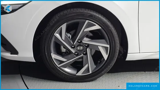 HYUNDAI ELANTRA (AVANTE) INSPIRATION