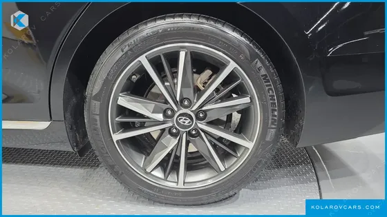 HYUNDAI GRANDEUR 2.5