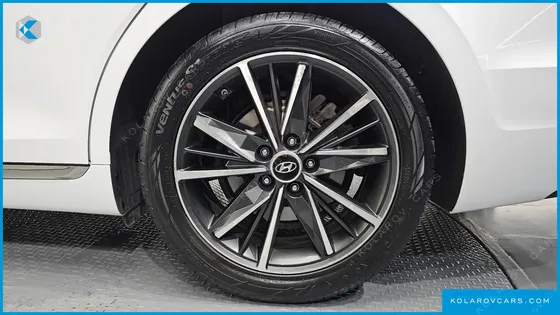 HYUNDAI GRANDEUR 2.5