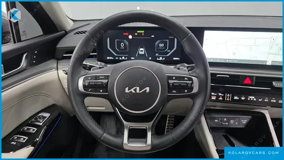 KIA K5 SIGNATURE