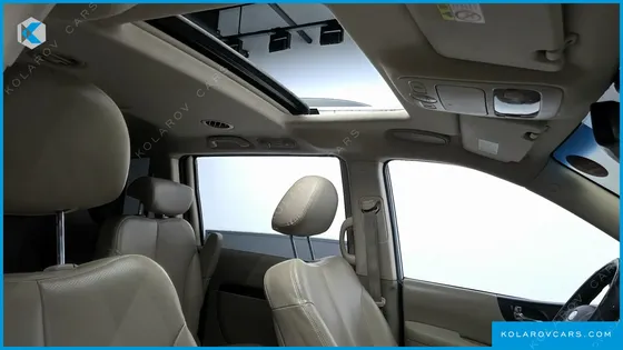 KIA CARNIVAL NEW CARNIVAL GLX