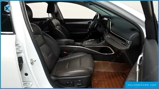 HYUNDAI GRANDEUR 3.0 LPI RENT CAR