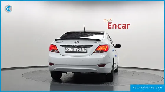 HYUNDAI ACCENT DIESEL 1.6 VGT PREMIER