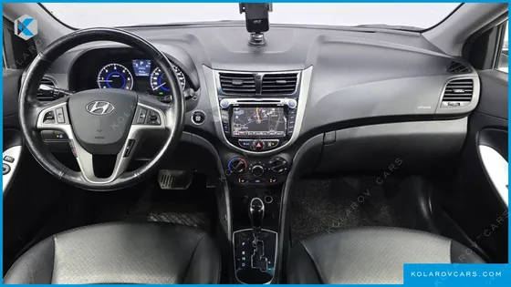 HYUNDAI ACCENT DIESEL 1.6 VGT PREMIER