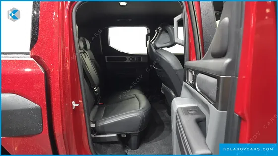 KIA TASMAN 2.5T GASOLINE 2WD