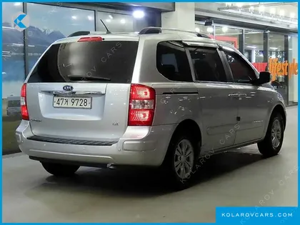 KIA CARNIVAL NEW CARNIVAL GX