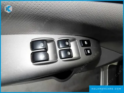 KIA CARNIVAL NEW CARNIVAL GX