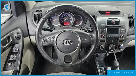 KIA FORTE 1.6 CVVT SLI