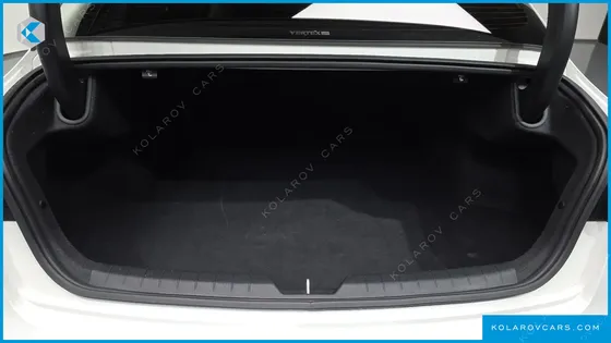 KIA K5 SIGNATURE