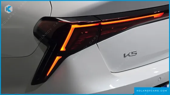 KIA K5 SIGNATURE