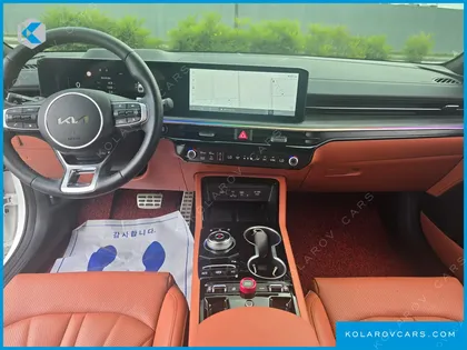KIA K5 SIGNATURE