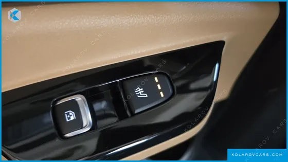 KIA CARNIVAL DIESEL 9-SEATER NOBLESSE