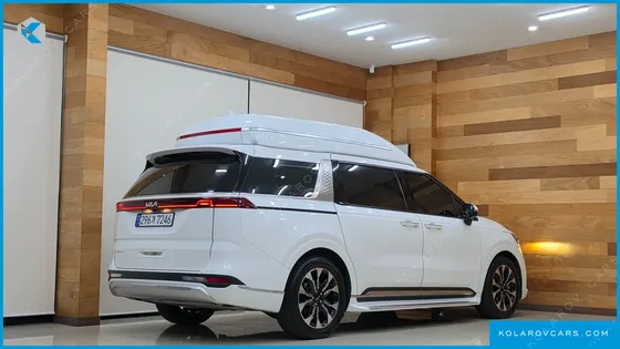 KIA CARNIVAL GASOLINE 9-SEATER HI-LIMOUSINE