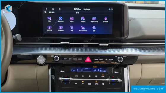 KIA CARNIVAL GASOLINE 9-SEATER HI-LIMOUSINE
