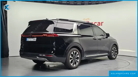 KIA CARNIVAL GASOLINE 7-SEATER SIGNATURE