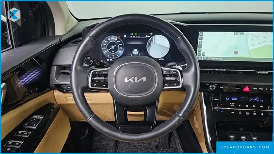 KIA CARNIVAL GASOLINE 7-SEATER SIGNATURE
