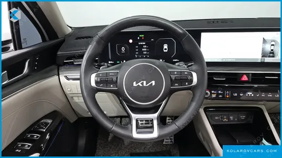 KIA K5 SIGNATURE