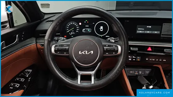 KIA K5 SIGNATURE