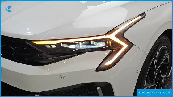 KIA K5 SIGNATURE