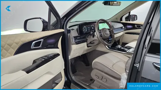 KIA CARNIVAL GASOLINE 9-SEATER HI-LIMOUSINE
