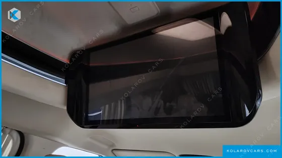 KIA CARNIVAL GASOLINE 9-SEATER HI-LIMOUSINE
