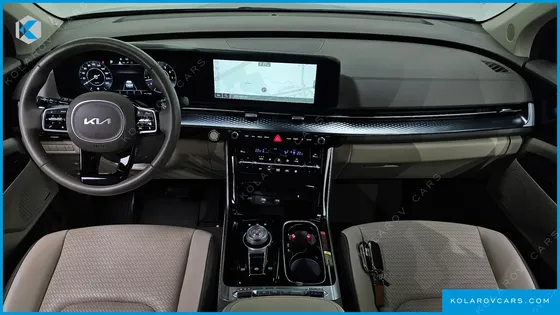 KIA CARNIVAL GASOLINE 9-SEATER HI-LIMOUSINE