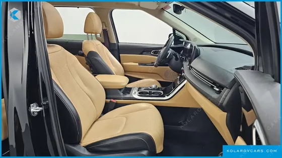 KIA CARNIVAL GASOLINE 9-SEATER SIGNATURE